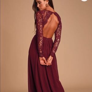 NWT “Awaken My Love” Burgundy Backless Long Sleeve Lace Maxi Dress Women Small